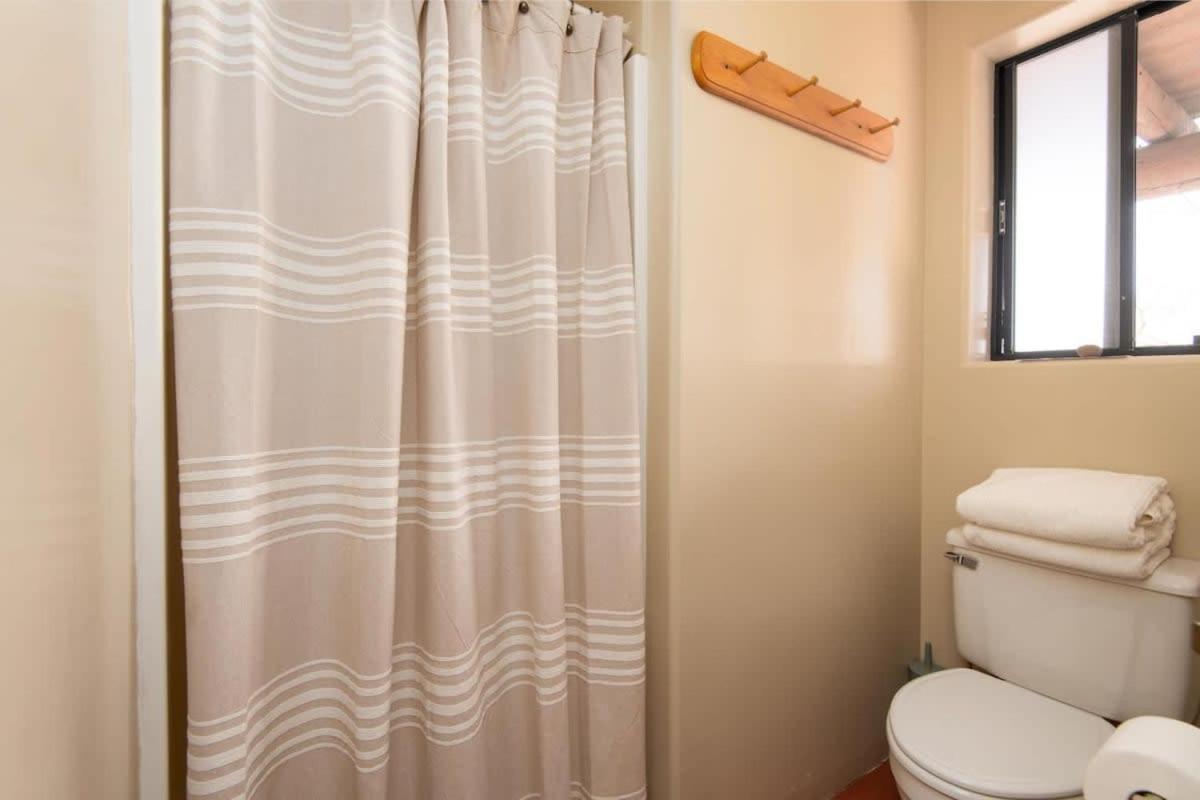Renovated Lodge - Room 2 With Pool Access Joshua Tree Zewnętrze zdjęcie